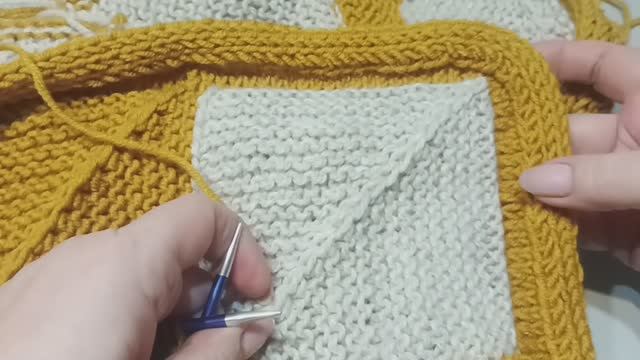 Покрывало в стиле печворк спицами. Часть 2 обвязка. смотреть онлайн