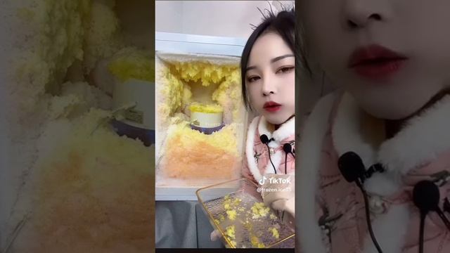 абрикосовый снег сделанный в морозилке, очень вкусно!!! смотреть онлайн