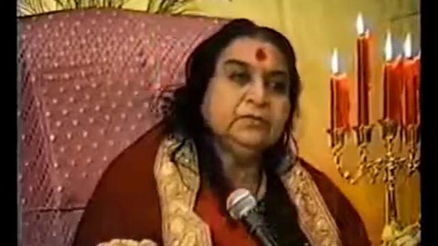 Пуджа шри Хамсе Чакре 28 04 91 г.3 ч. смотреть онлайн