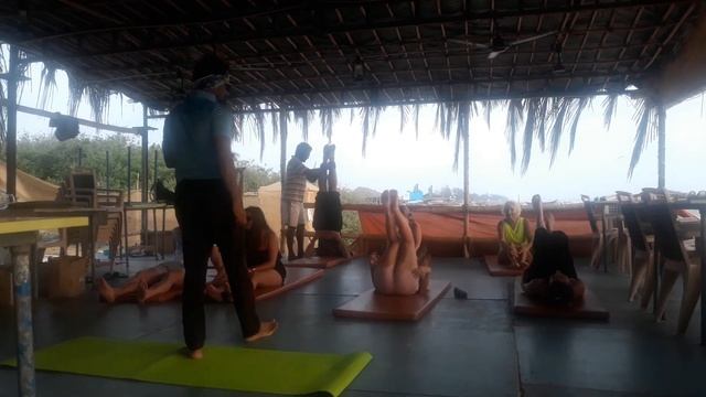 Free Yoga and Meditation session in Goa смотреть онлайн