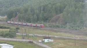 Грузовые и пассажирские поезда РЖД на станции "Зыково" в Красноярске | Железная дорога в Сибири