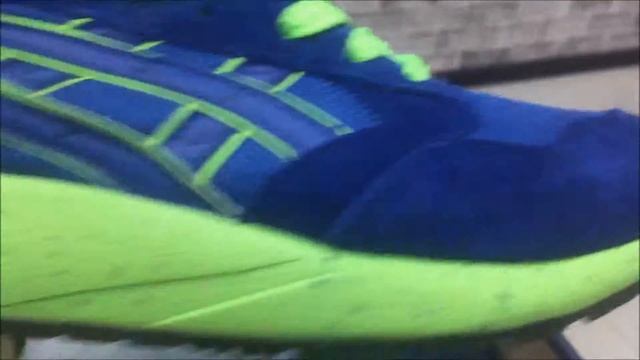 Asics Голубо зеленые смотреть онлайн