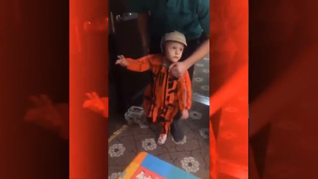 Костюм «Атлант» смотреть онлайн