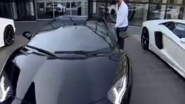 Auto Esporte 30 10 11 Lamborghini Aventador Série V12 YouTube2 смотреть онлайн