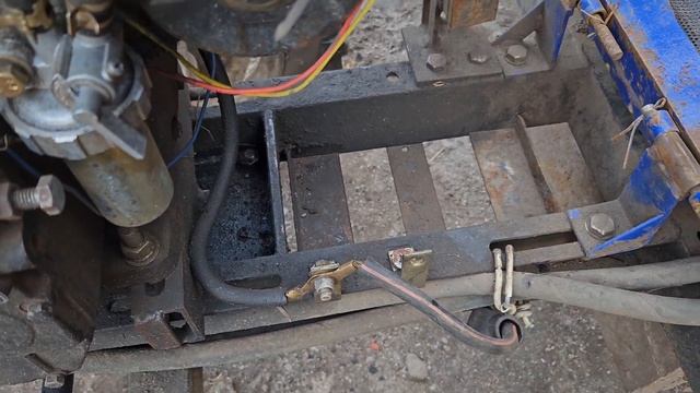 Купив АКБ на мототрактор тепер запуск з пів тика. смотреть онлайн