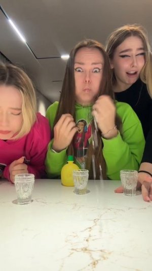 Пробуем лимонный сок