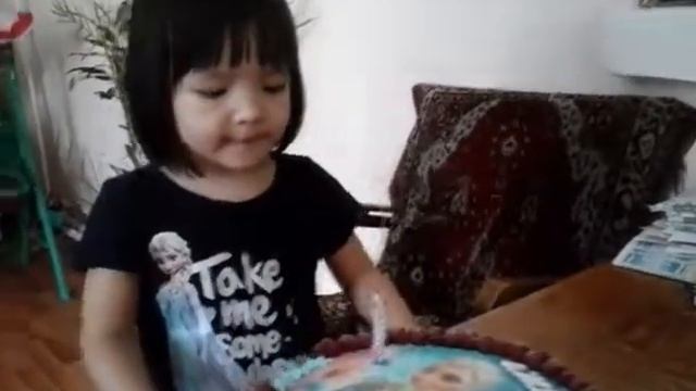 Ажара задувает свечи😊😊😊😊😊😊😊 смотреть онлайн