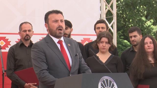 Заев уверува дека Бугарија ќе ја тргне блокада- дали на Илинден најави попуштање пред соседот? смотреть онлайн