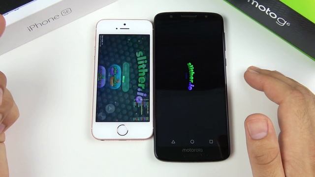 iPhone SE vs Moto G6 Speed Test! смотреть онлайн