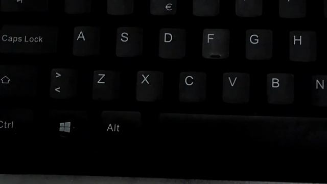 Gravação de teclados INSYS MT6-k815; EU Made keyboards production process example смотреть онлайн