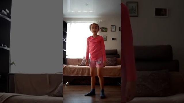 Как научиться делать продольный шпагат смотреть онлайн