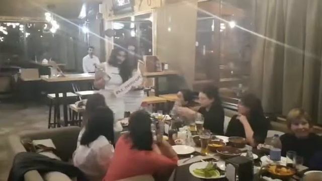 Гриль паб Дикий 1 смотреть онлайн