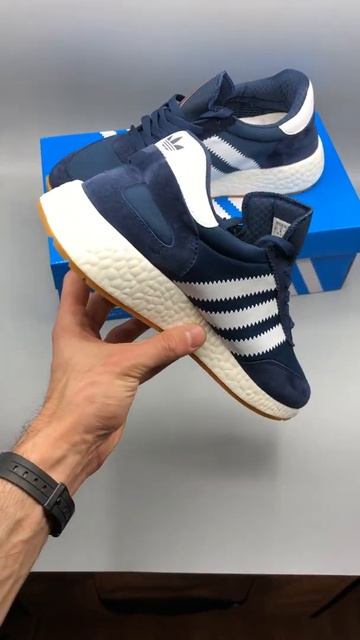 Adidas Iniki синие смотреть онлайн