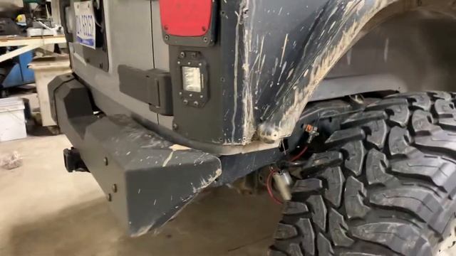 Camaro LT1 engine swapped Jeep Jk Revs смотреть онлайн