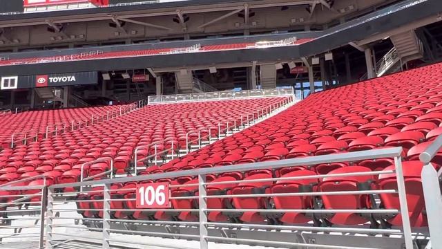 49ers-Rams Levi’s Stadium prep: Painting Saloon Font onto the end zone смотреть онлайн