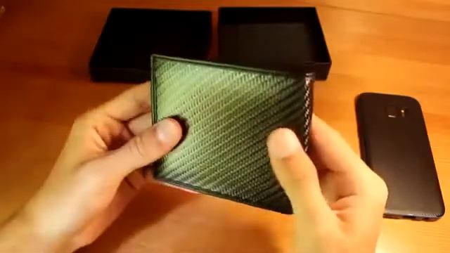 THE "OG" CARBON FIBER WALLET By MLM Expert смотреть онлайн