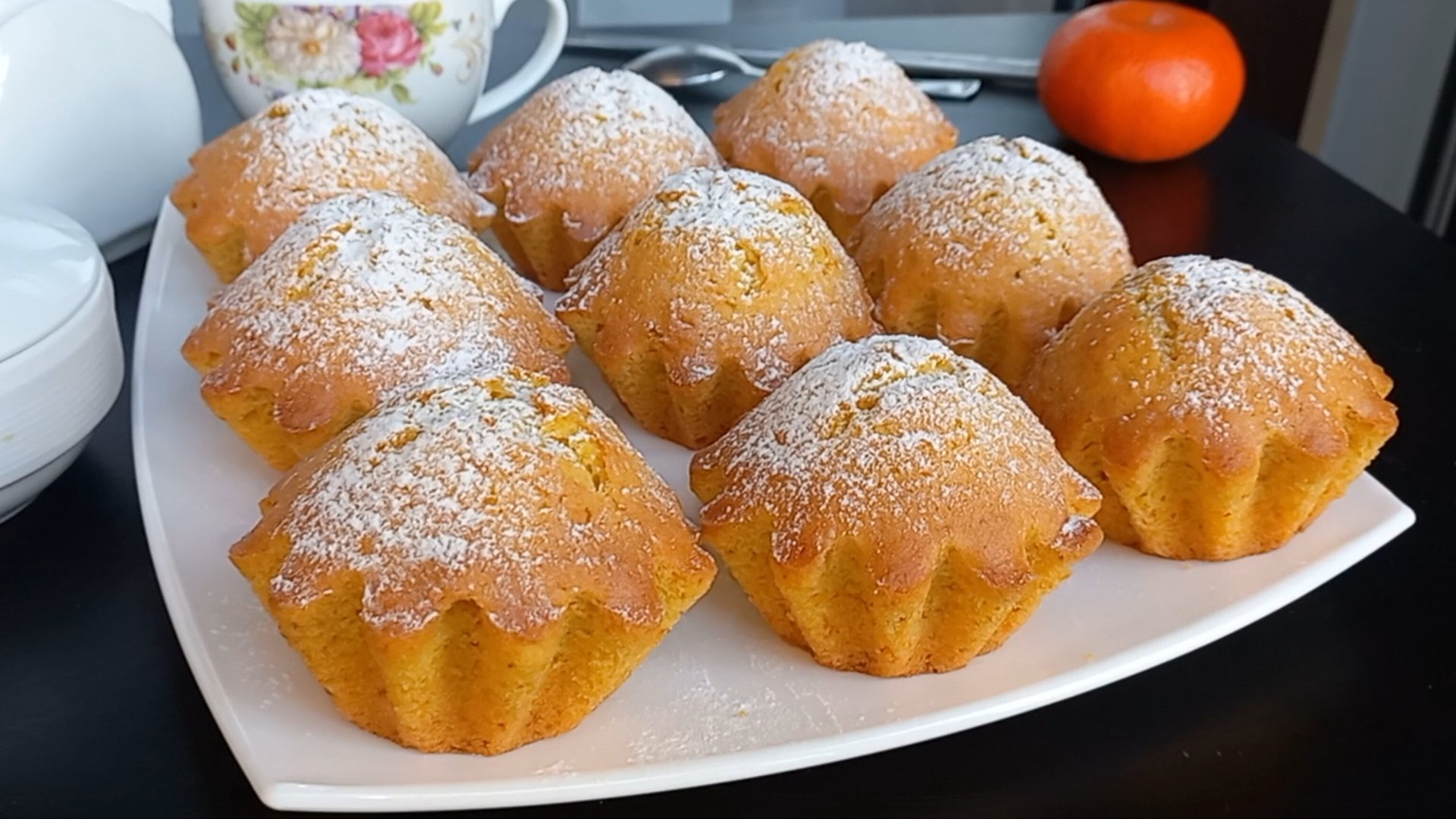 Бесподобные недорогие кексы! Нежные ароматные КЕКСЫ за минуты к чаю! смотреть онлайн