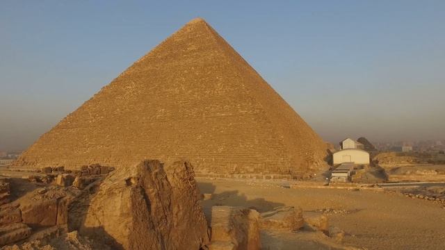 Великолепие Египта и загадка пирамид: возможно ли, что их строили не люди? смотреть онлайн