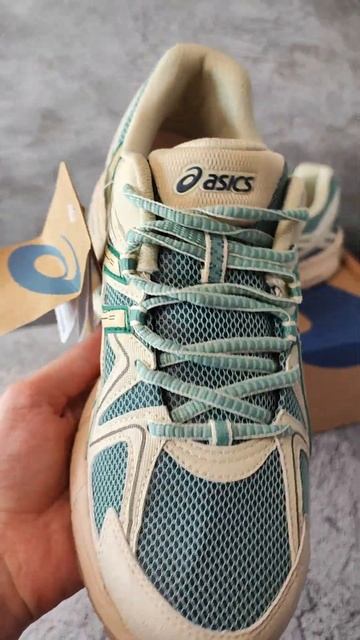 Asics Kahana 8 смотреть онлайн