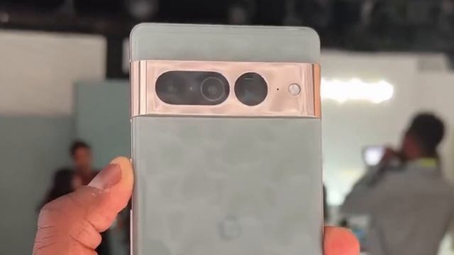 Google Pixel 7 Ultra - A Shocking New Device! смотреть онлайн