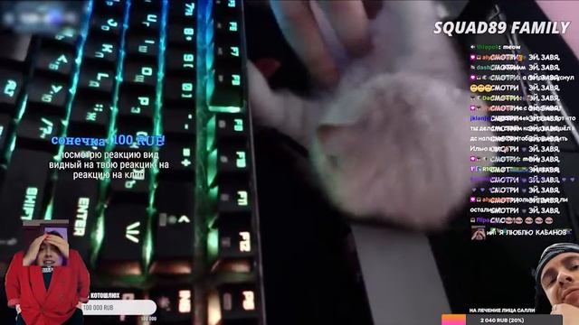 КСЮША СМОТРИТ НА МАЛЕНЬКОГО ЗАВЕРТИНА смотреть онлайн