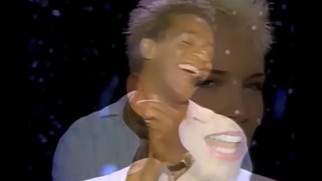 Annie Lennox & Al Green - Put A Little Love In Your Heart (Vocal Mix) смотреть онлайн