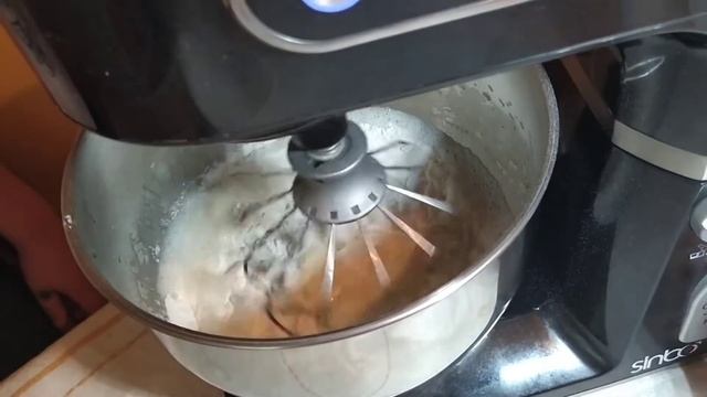Панкейки с ягодами и карамельным соусом😋😋😋 смотреть онлайн
