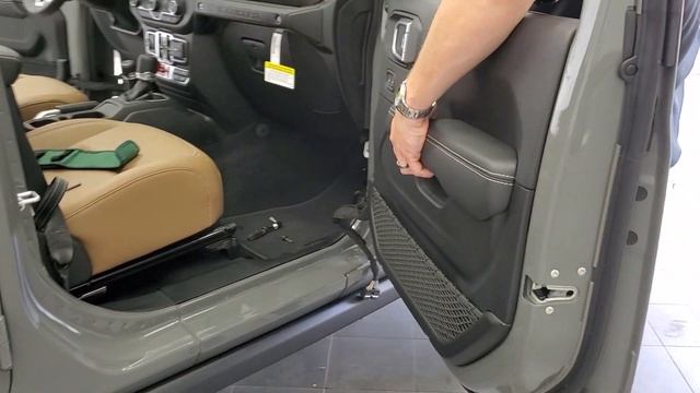 HOW TO REMOVE YOUR JEEP WRANGLER JL DOORS QUICKLY AND SAFELY смотреть онлайн