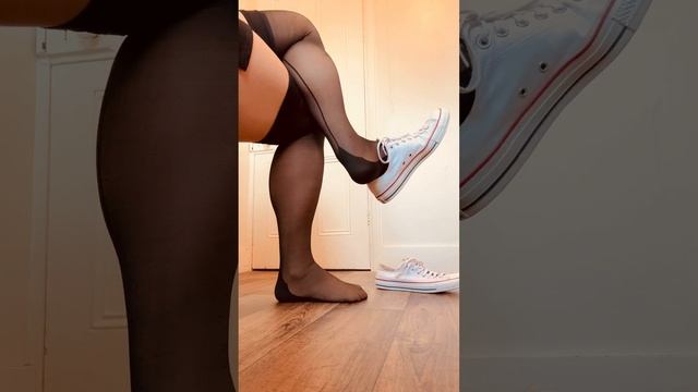 Office skirt wearing pantyhose and seemed stockings crossing legs wearing low top sneakers смотреть онлайн