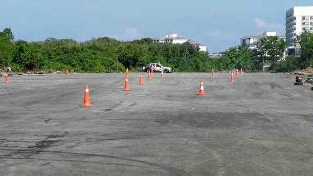MAC Sibu Roadshow Gymkhana Charmant Run 1 смотреть онлайн