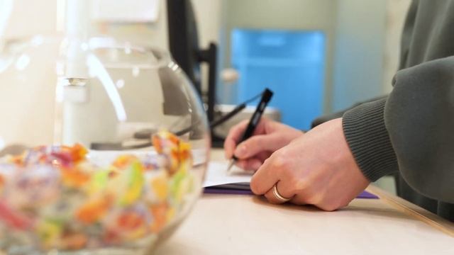 Лёгкая стоматология на Красносельской смотреть онлайн