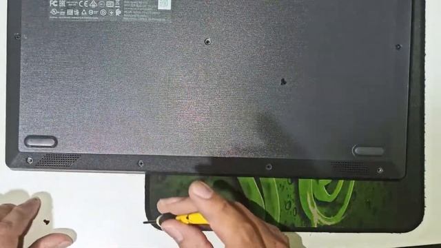 Laptop Lenovo Cambio de HDD por SSD 480GB Crucial смотреть онлайн