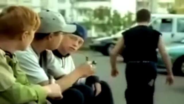 Реклама батончика финт. Уроды они такие же как Паша. смотреть онлайн