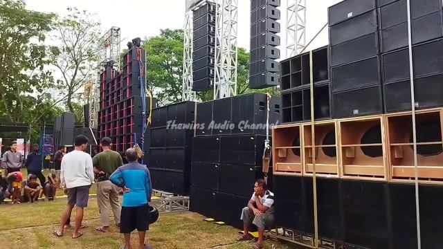 DEMO PRODUK KELAS 20000 WATT HARCO JOGJA PARADE SOUND SYSTEM SECATA KEBUMEN AUDIO BALAP HOREG!!! смотреть онлайн