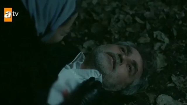 Хазар назвал Азизе мамой . Hercai