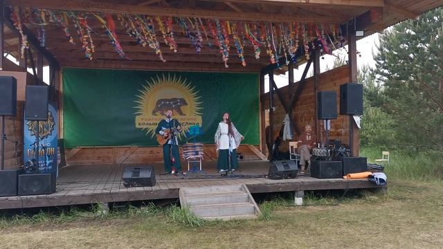 Андрей и Татьяна Шадровы на фестивале Перволетье - 2024 смотреть онлайн