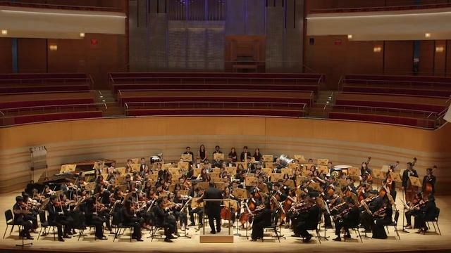 Benjamin Britten, Simple Symphony, I. Boisterous Bouree смотреть онлайн