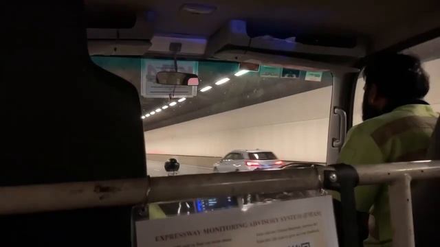 THE TOW TRUCK EXPERIENCE - BUSTED TYRES! смотреть онлайн