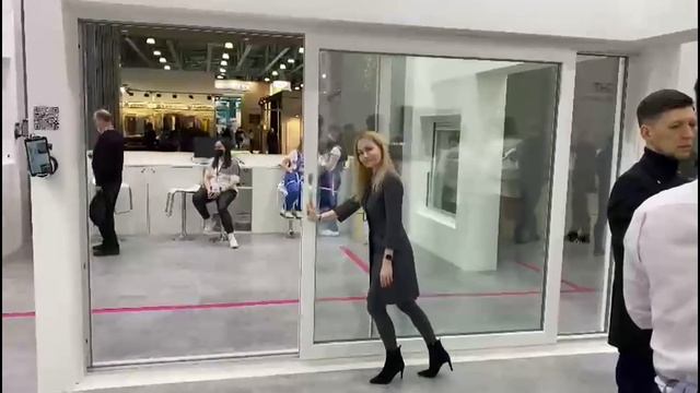 Выставка MosBuild в Москве новинка от Rehau – портал Intelio Slide