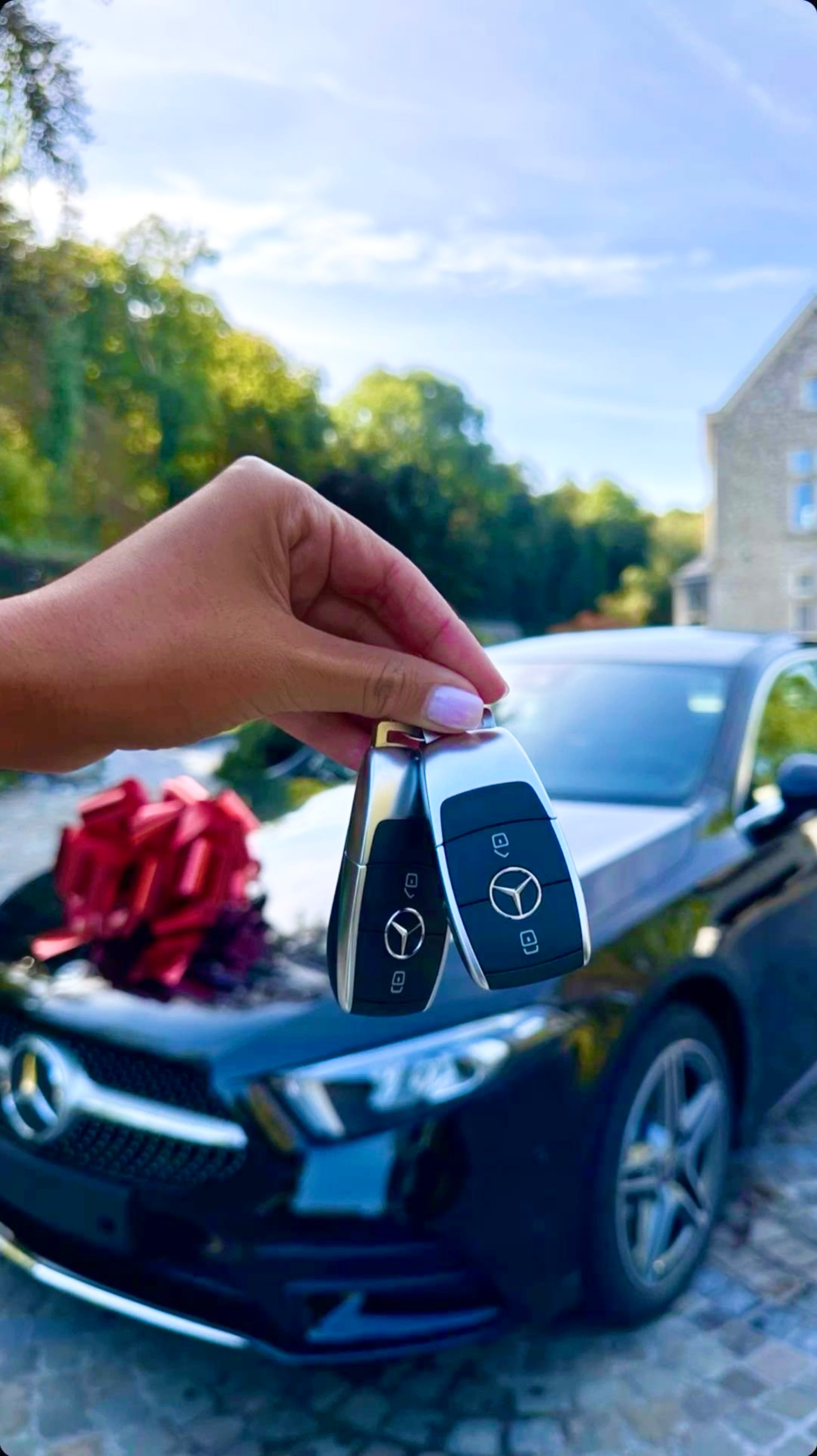 Читай описание 👇🏻 смотреть онлайн