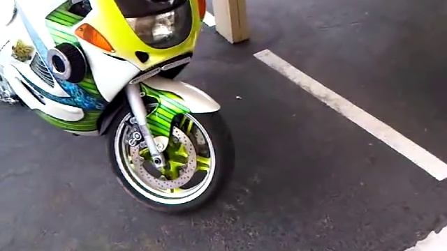 1999 BMW K1200rs Walk around Tiki Bike смотреть онлайн