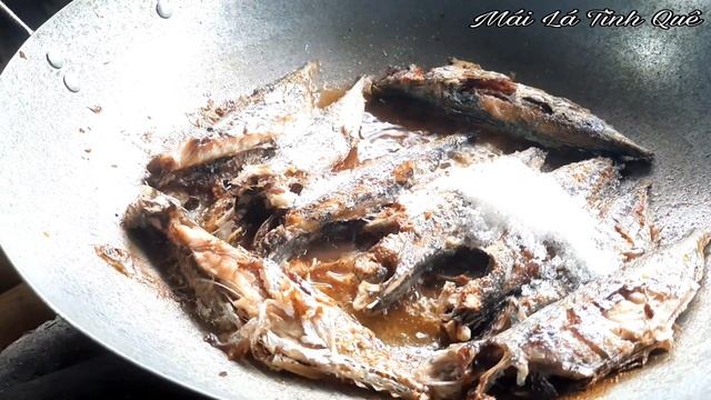 Bữa Cơm Nhà Quê MiềnTây CÁ KHO Dân Dã| MLTQ T40 смотреть онлайн