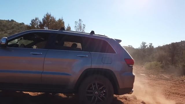 Jeep Grand Cherokee Off Road Meet Up | Outlaw Trail | Diamondback Gulch | Sedona Arizona Off Road смотреть онлайн