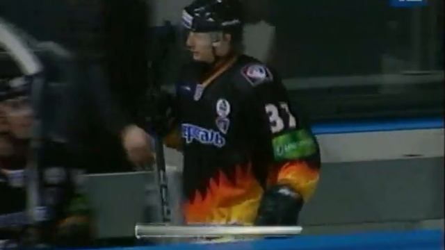 50:46 Ковыршин (Егоршев, Алексеев) 2:0 смотреть онлайн