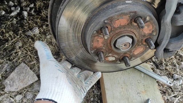 СТАВИМ ЛЕТНИЕ ШИНЫ 195/65/15 МИШЛЕН И ФОРМУЛА на авто ДЖЕЛЛИ ЭМГРАНД ЕС7. Замена стоек стабилизатора смотреть онлайн