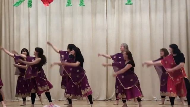 Felicita Mama Dance - Индия