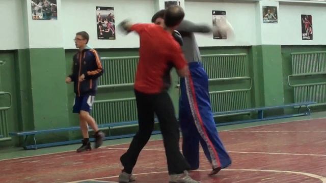 Кожаный и Филяков Алексей: одновременный двойной боковой удар. смотреть онлайн