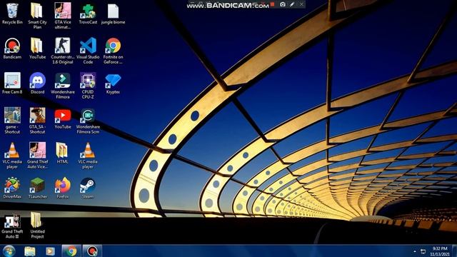 HOW TO INSTALL WINDOWS 10 STEP BY STEP! (Juri Station) смотреть онлайн