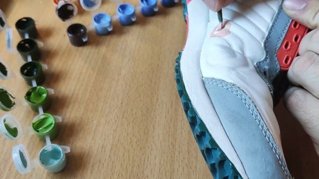 DIY Расписываю старые кроссовки ADIDAS. Что можно сделать из старых вещей? смотреть онлайн