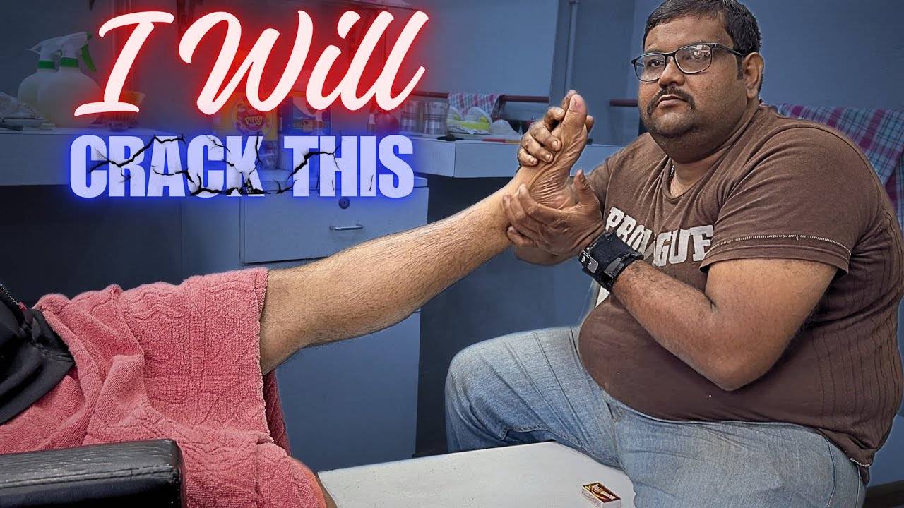Shamboo barber fire leg massage with ankle cracking - ASMR Indian barber leg massage смотреть онлайн